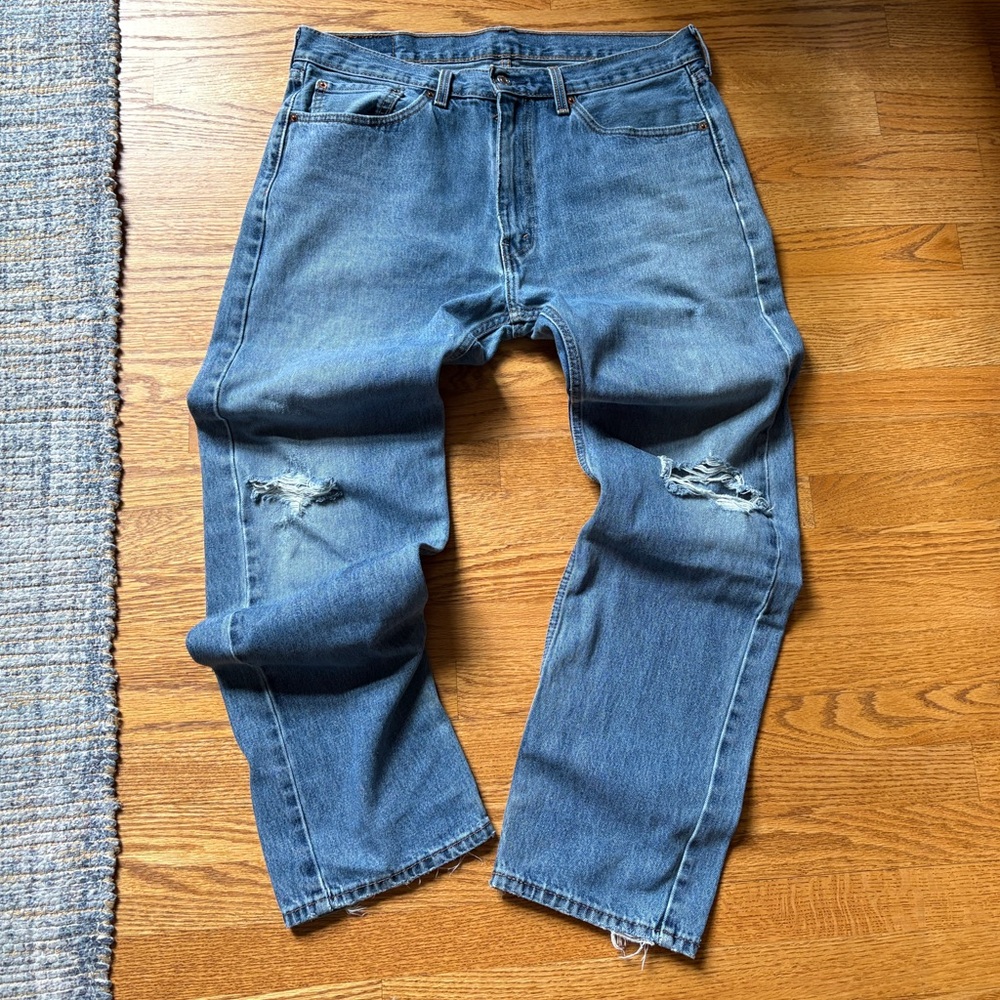 Levi’s Relaxed Distressed 505 Men’s Jeans 36